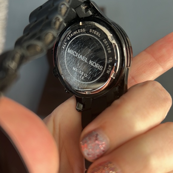 Michael Kors black crystal watch MK5512 - Picture 12 of 12